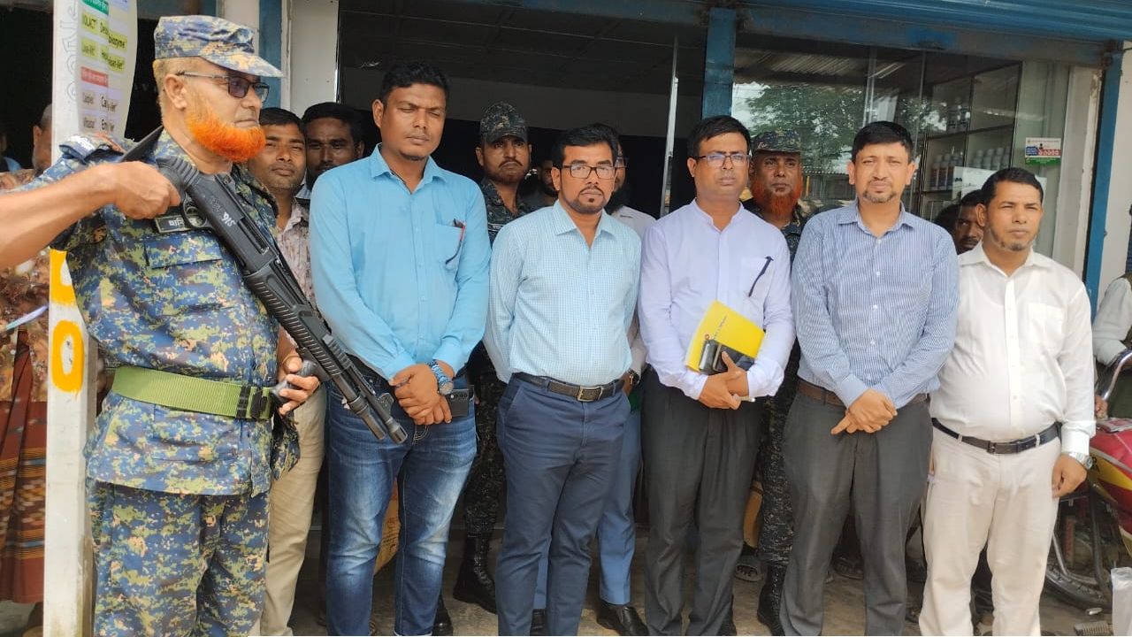 রংপুরে ৫ প্রতিষ্ঠানকে ভোক্তা অধিকারের জরিমানা