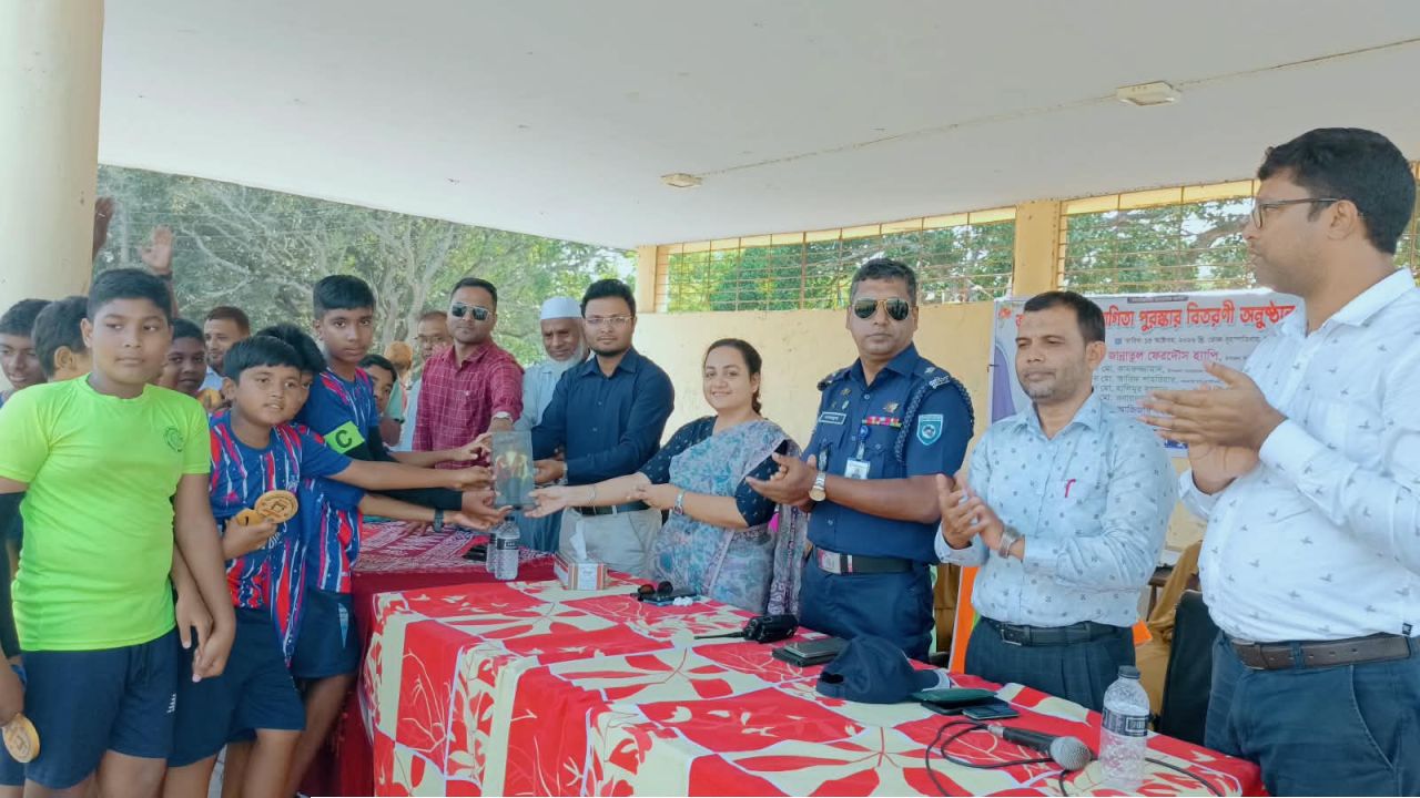 জলঢাকায় বিয়াম স্কুলের ক্রীড়া প্রতিযোগিতা অনুষ্ঠিত